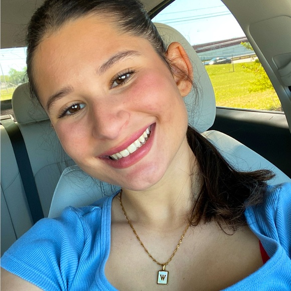 Meet your Posher, Eve - Picture 1 of 1